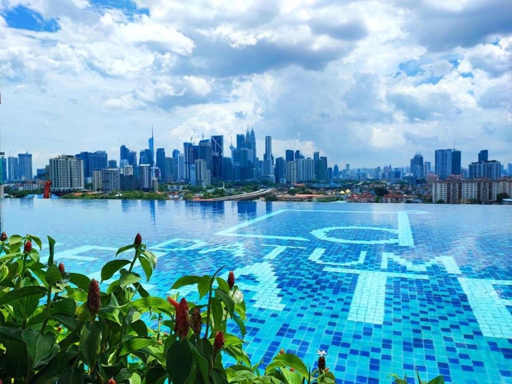 Datum Jelatek - Klcc Sky Ring Linked To Lrt & Mall By Awna Pangsapuri Kuala Lumpur